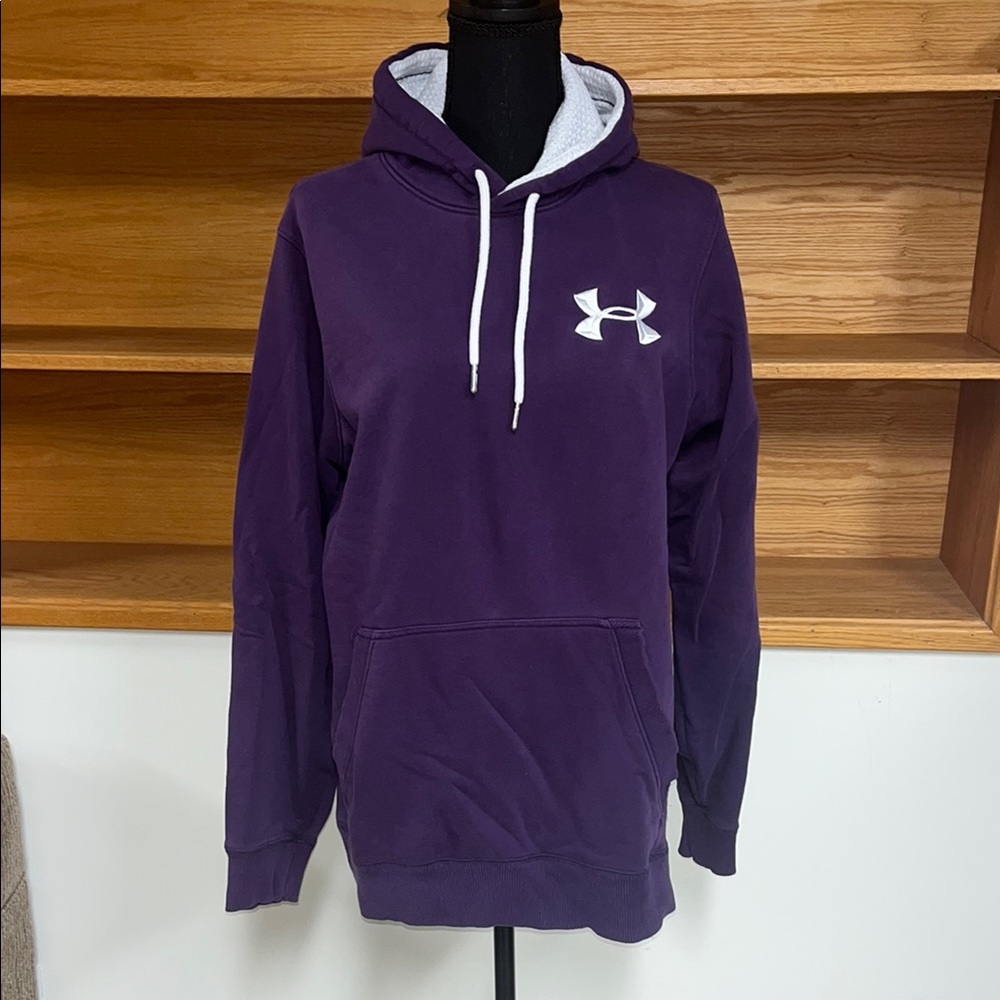 ⭐️3/$20 Under Armour Purple Hoodie